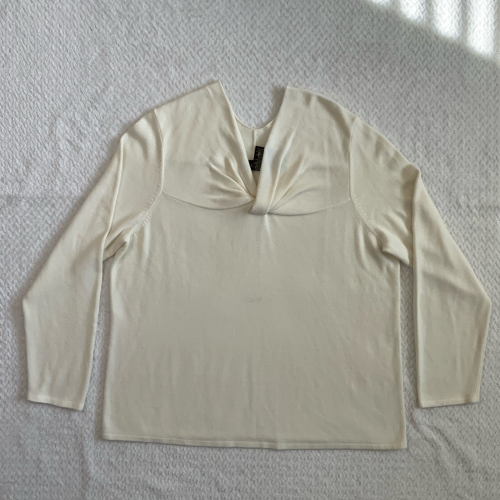 Lane Bryant white twist sweater top